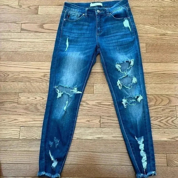 [W27]  KanCan Jeans Sharon-Becky Mid-Rise Distressed Ripped Skinny Jeans - Picture 2 of 7